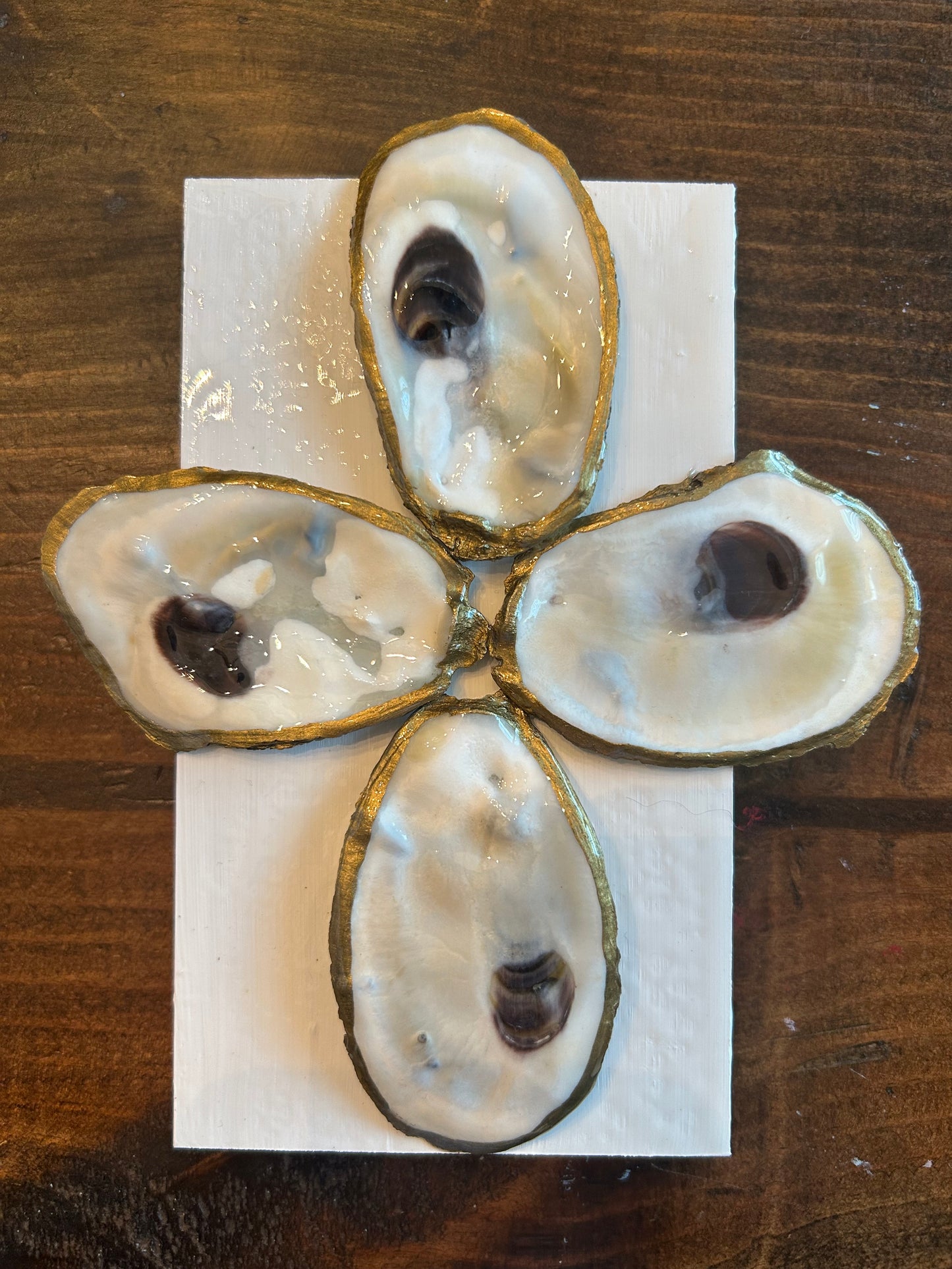 Oyster Cross I