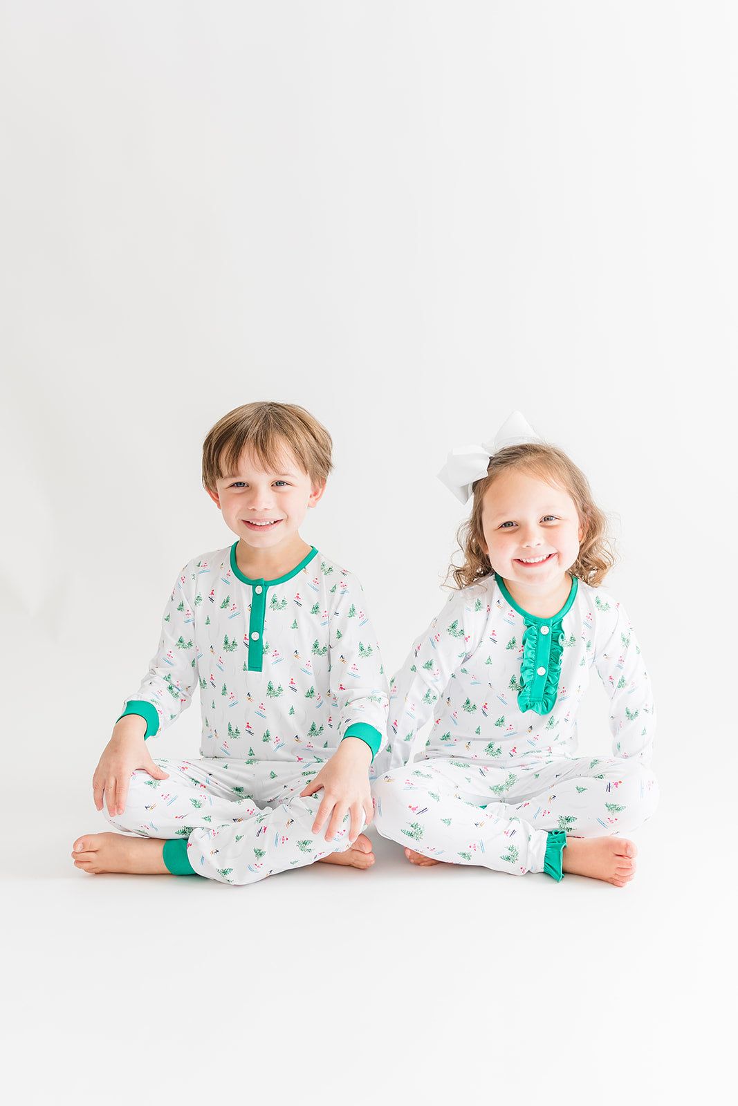 Alpine Ski Girls 2pc Pajamas